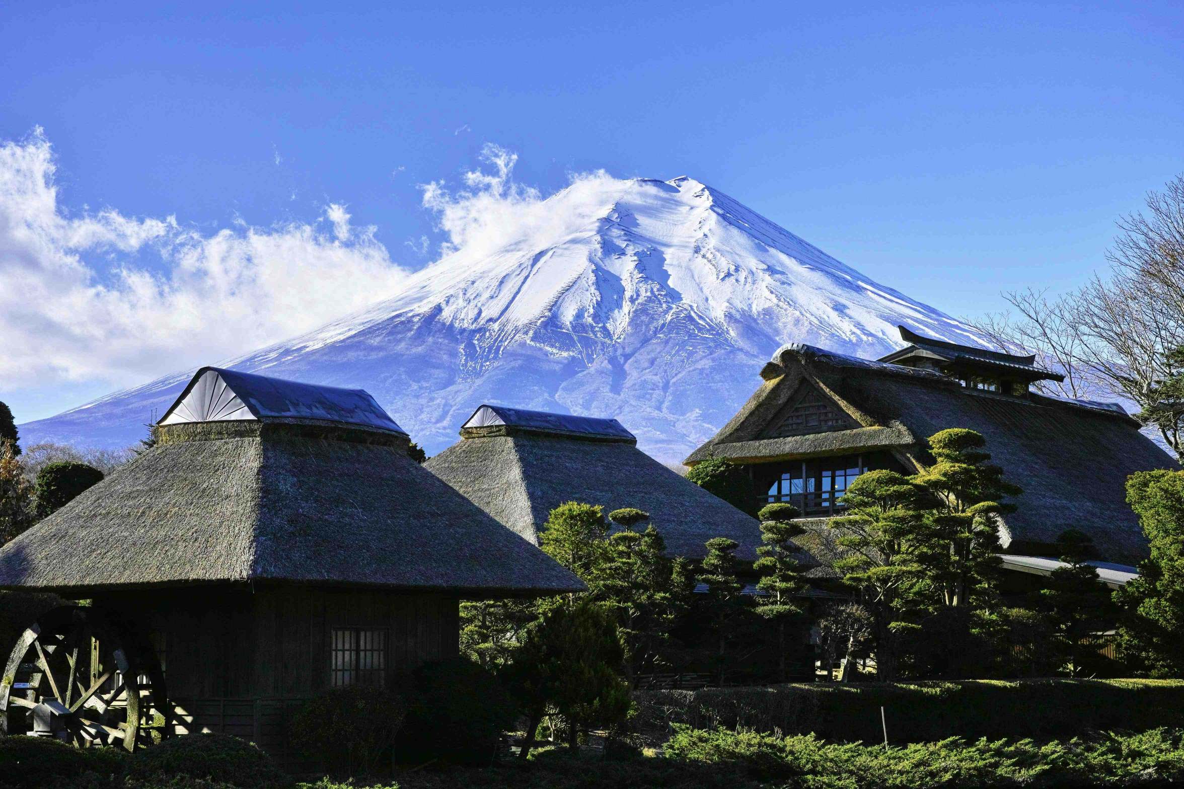屋中富士山